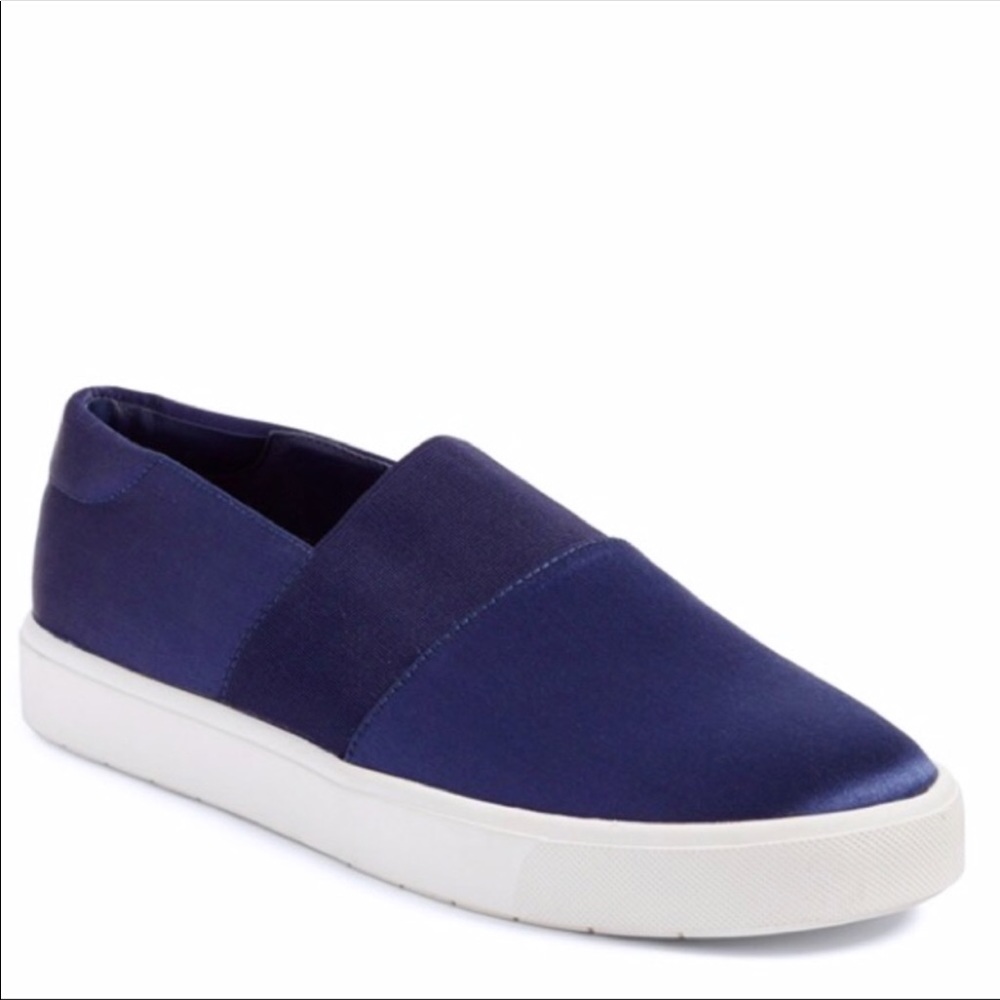 Vince slip on